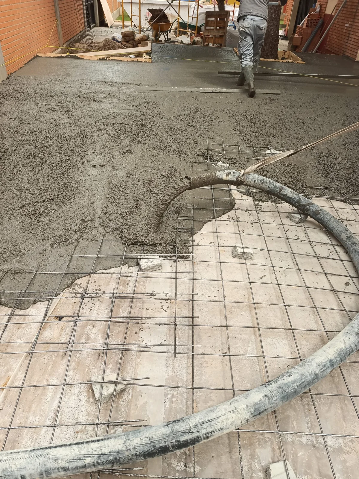Solera de hormigón · CM2 Obras y Construcciones